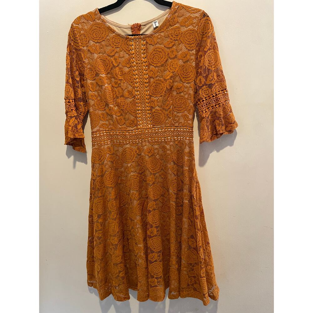 Gold printed lacy whimsygoth fairygrunge 3/4 flare sleeve dress size medium